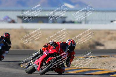 media/Dec-18-2022-SoCal Trackdays (Sun) [[8099a50955]]/Turn 4 (1pm)/